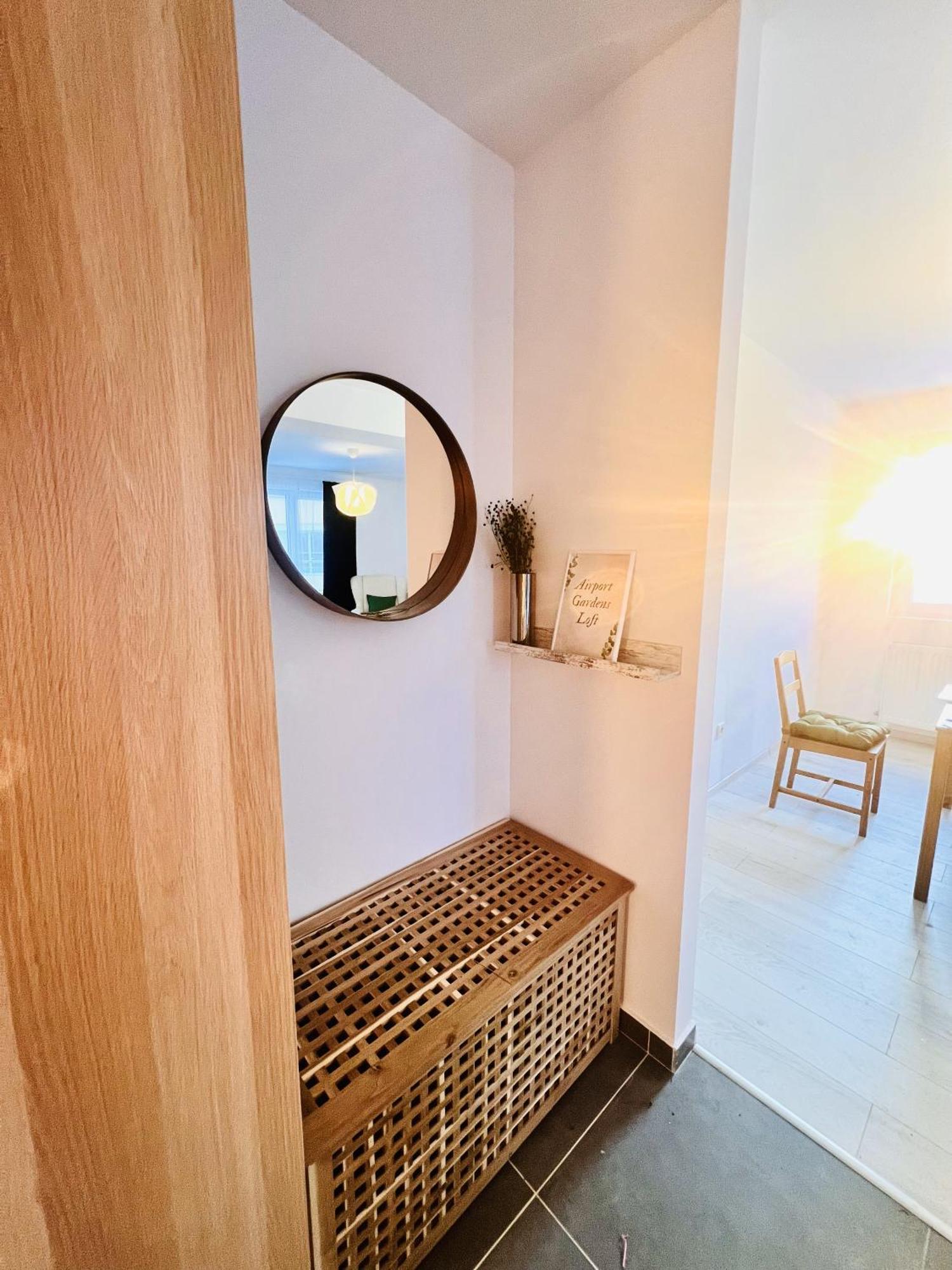 Apartamento Airport Gardens Loft Otopeni Exterior foto